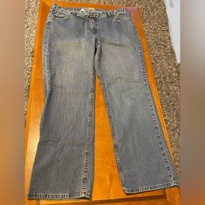 Women’s Bootcut Med wash Jean’s